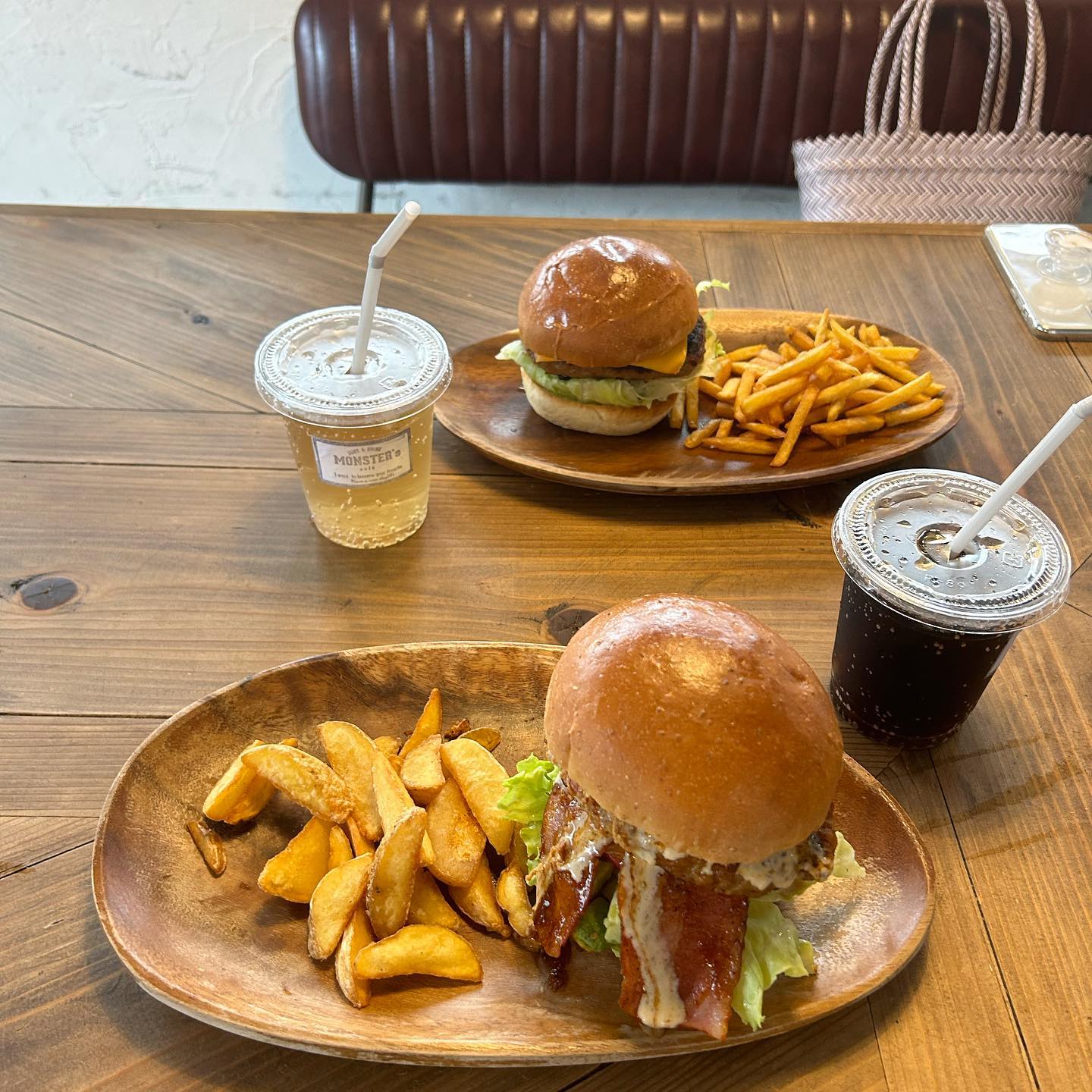 モンスターズカフェ