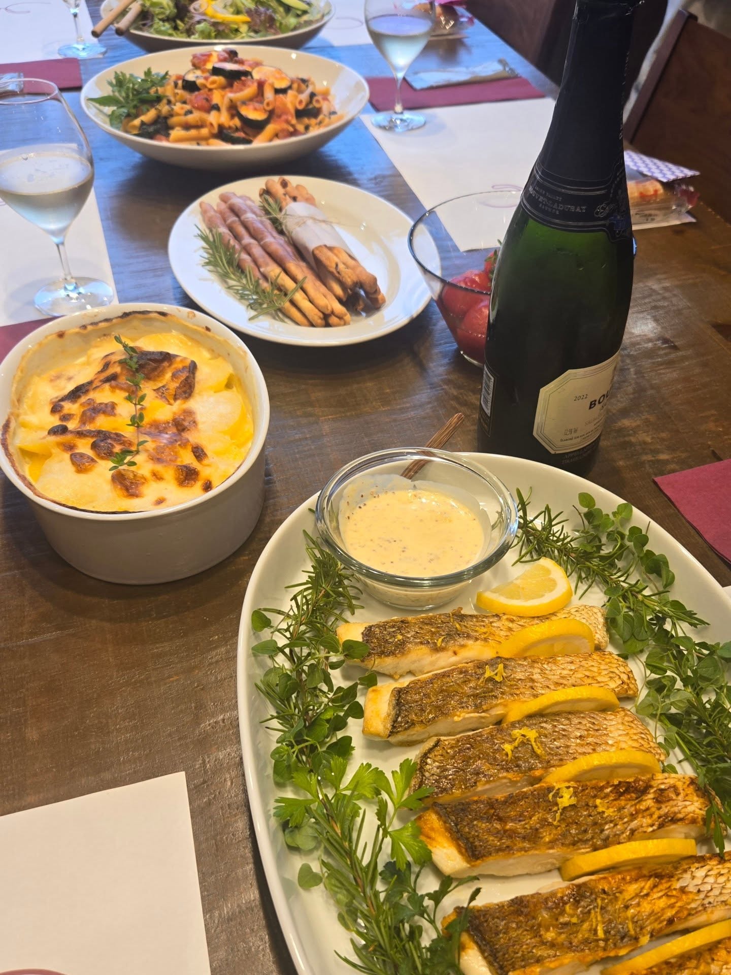 Wine Cellar HASEBE 長谷部酒店