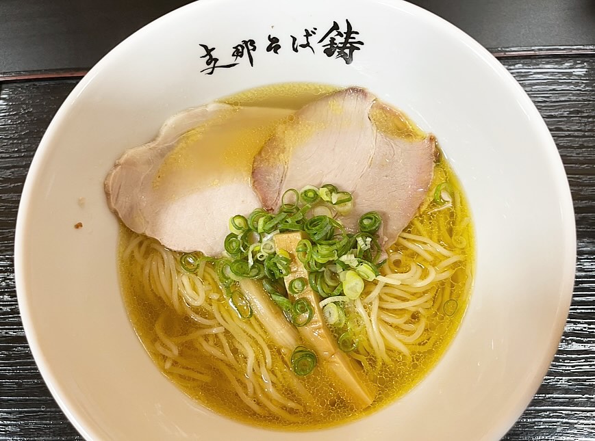 千秋庵 東光平岡店