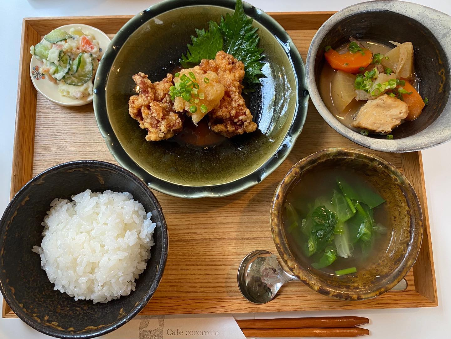 カフェ ココロッテ