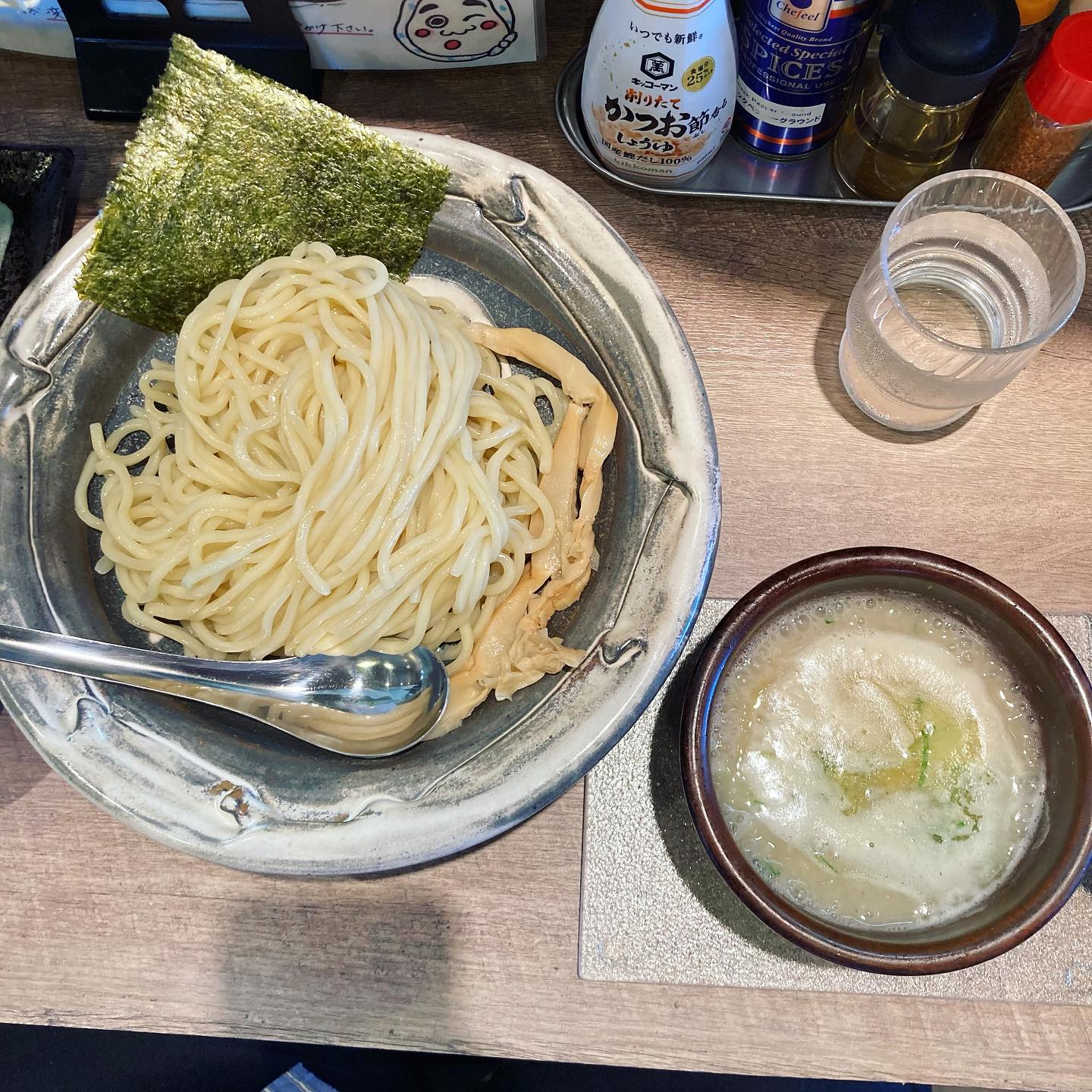 鶏白湯専門店 つけ麺 まるや 西宮の沢店