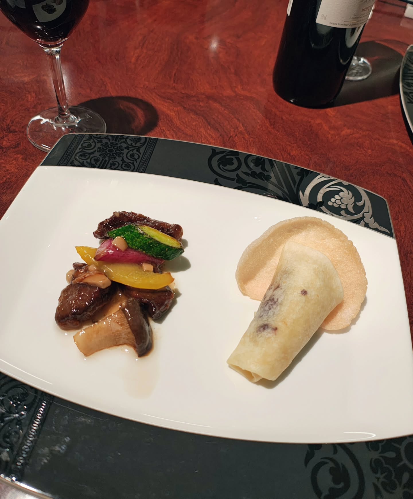 銀座アスター お茶の水賓館