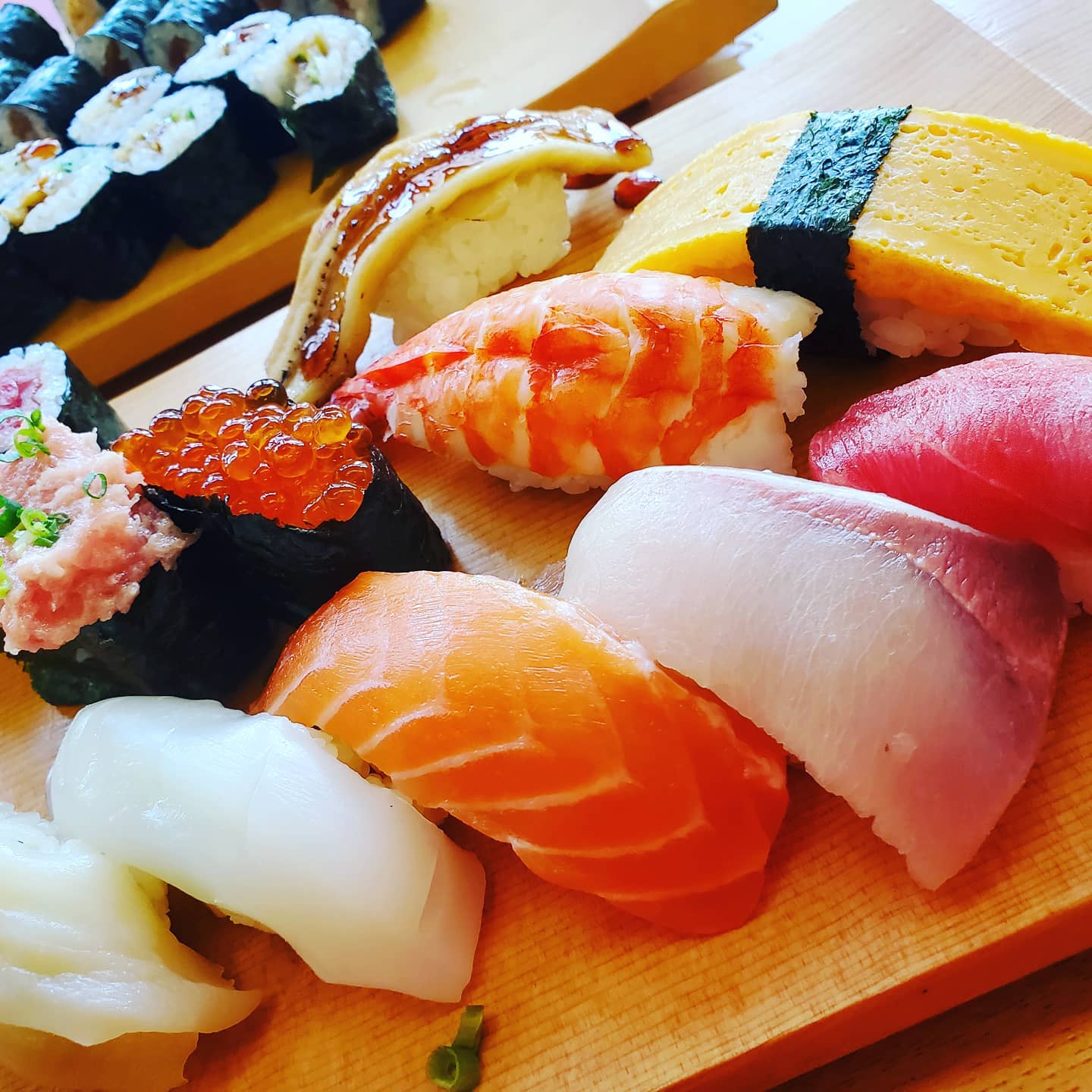 江戸前 びっくり寿司 つくし野店