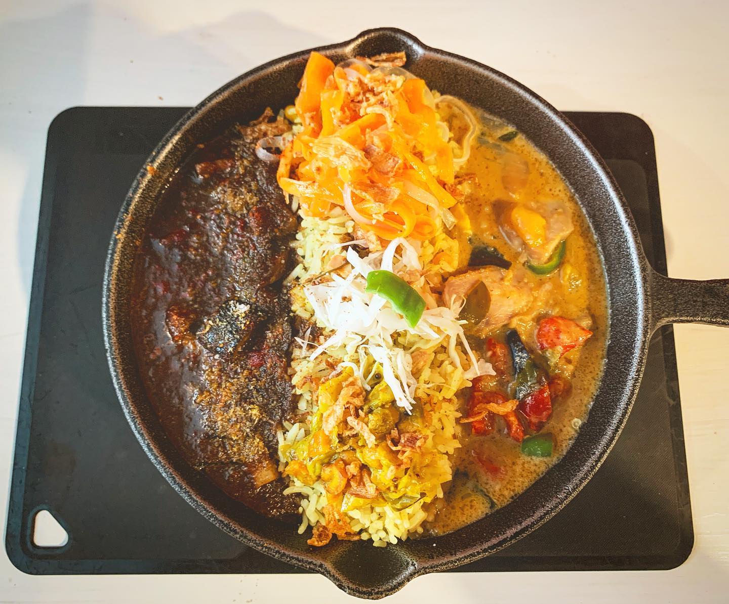 かたつもりkücheカレーとおやつ