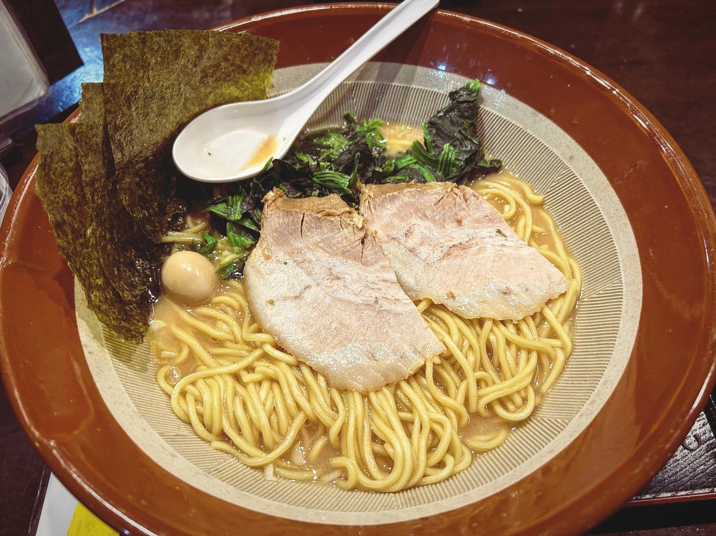 横浜家系ラーメン 翔家 藤岡店