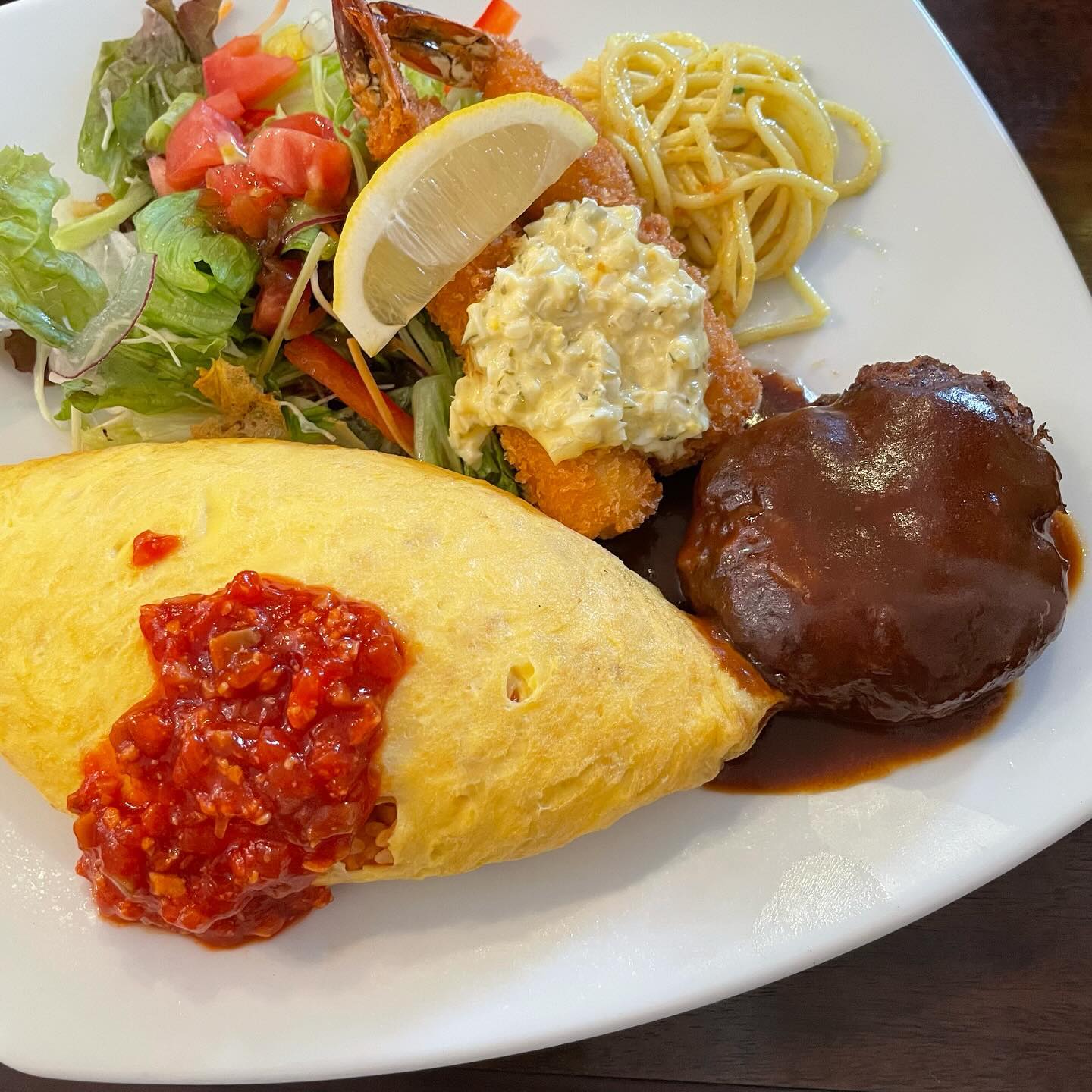 洋食 ピッコローサ