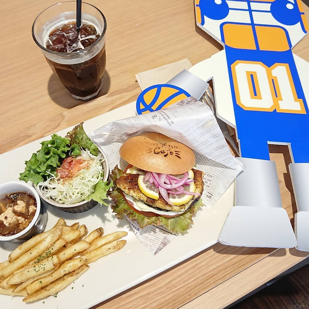 ハーフ タイム カフェ