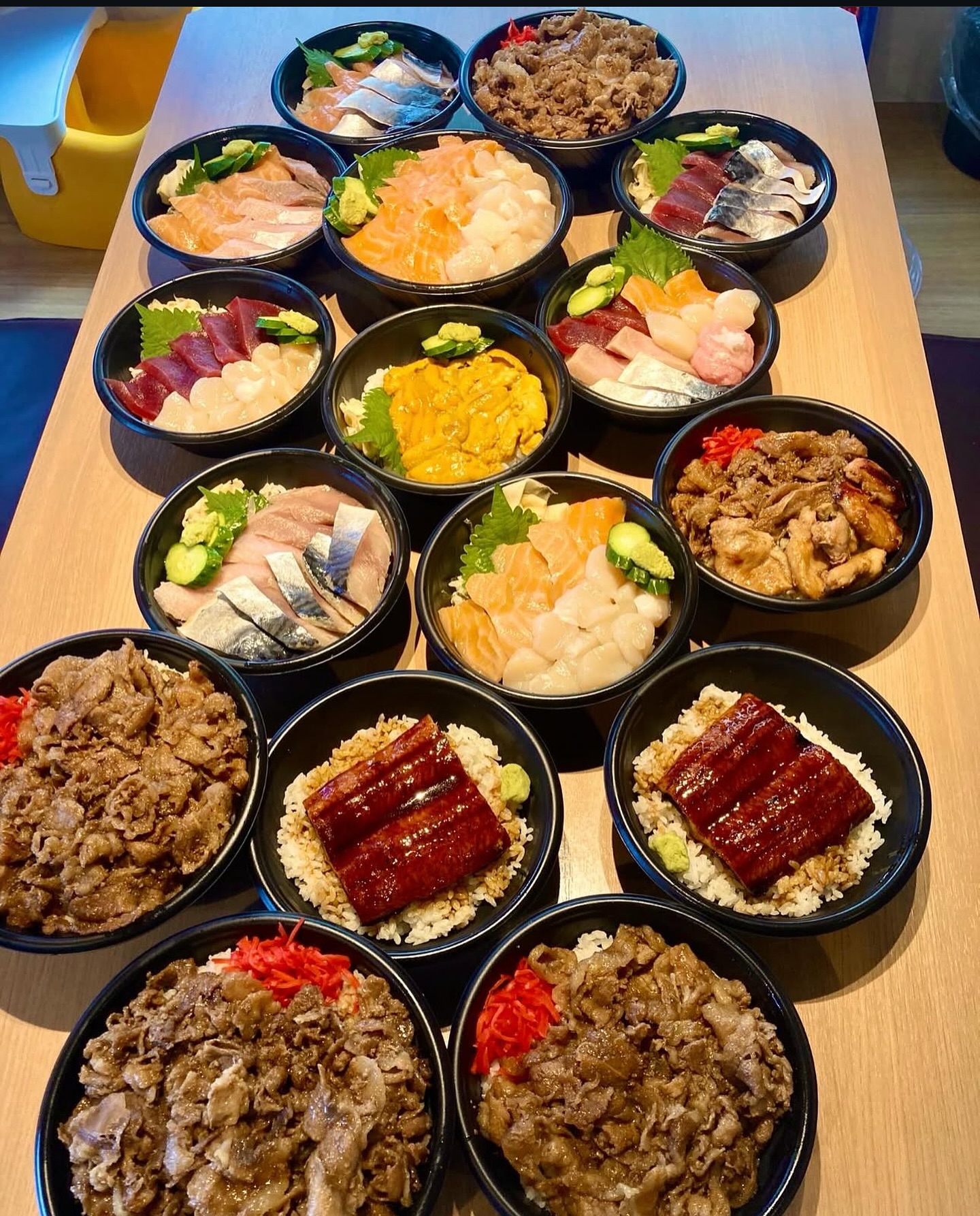 でか盛り海鮮問屋 新琴似本店