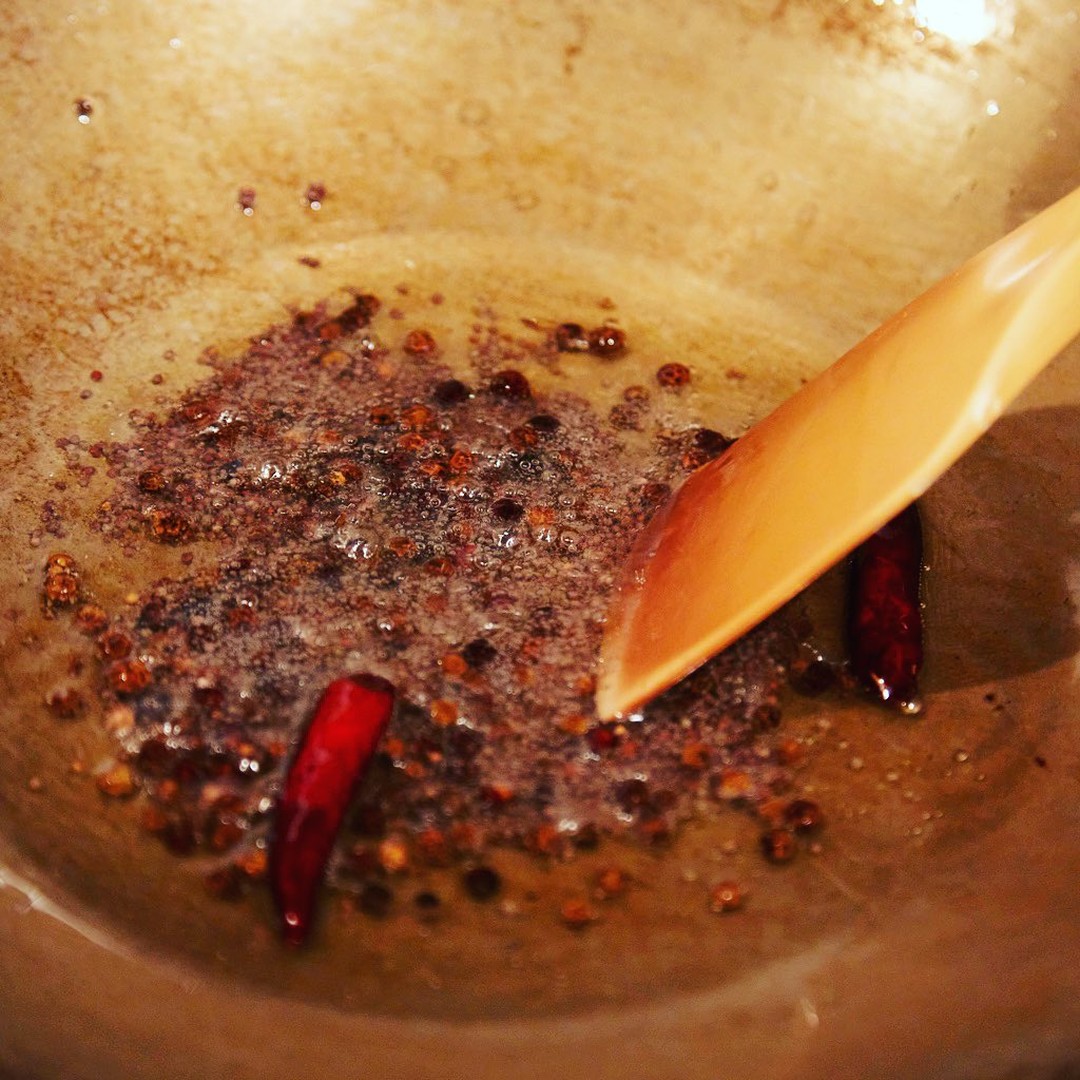 ツバキ 神田鍛冶町