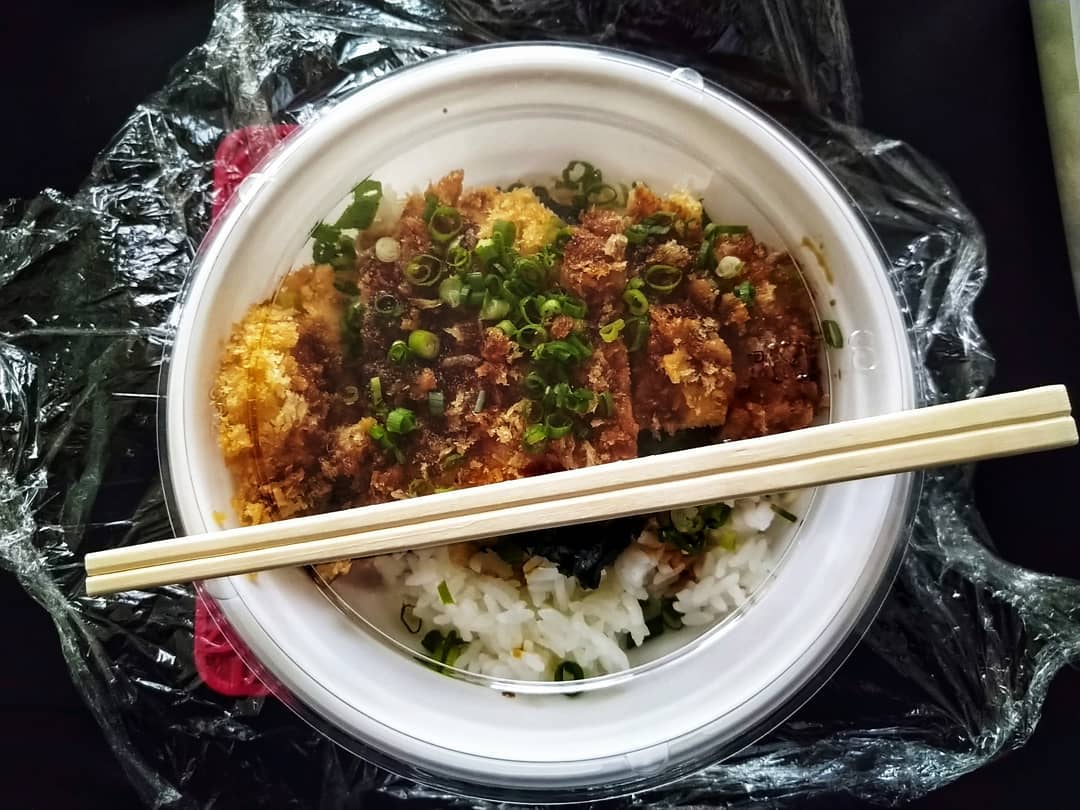 カフェトラン Hin-Na