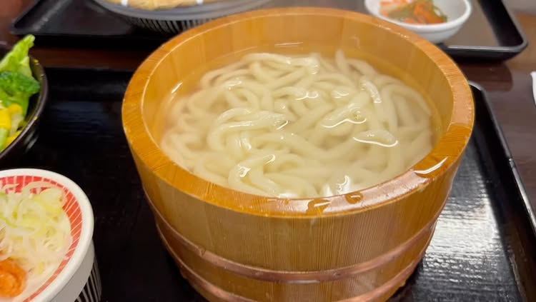 町家の食べ処 福わらし