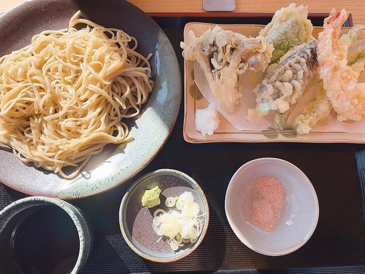 裁ちそば 紅葉亭