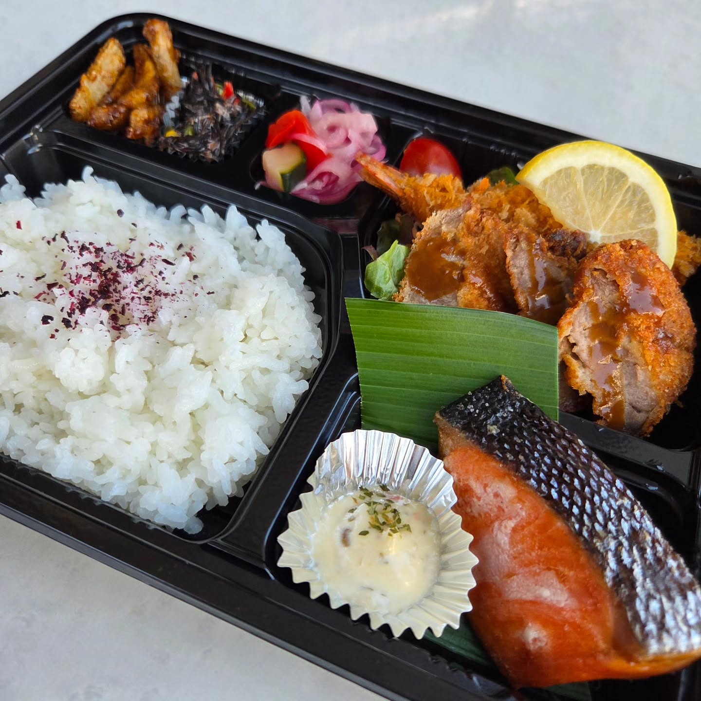 カフェテラス 一番館