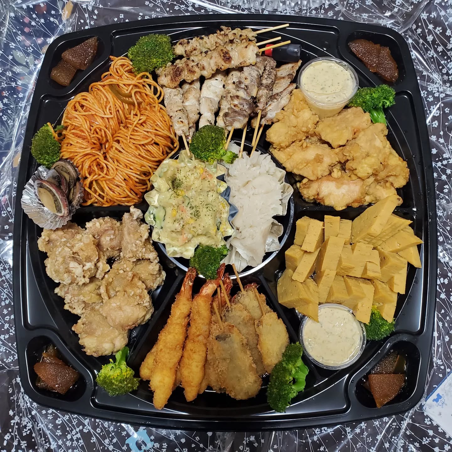 お持ち帰り専門 焼き鳥 龍の珠