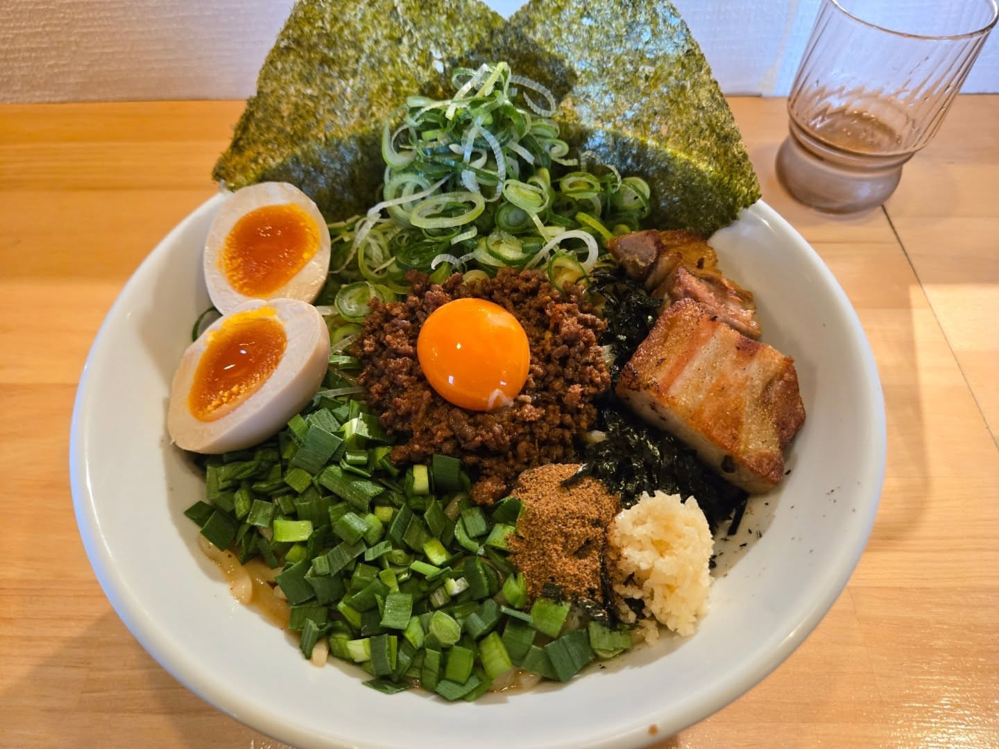 まぜそば専門 とら 本店