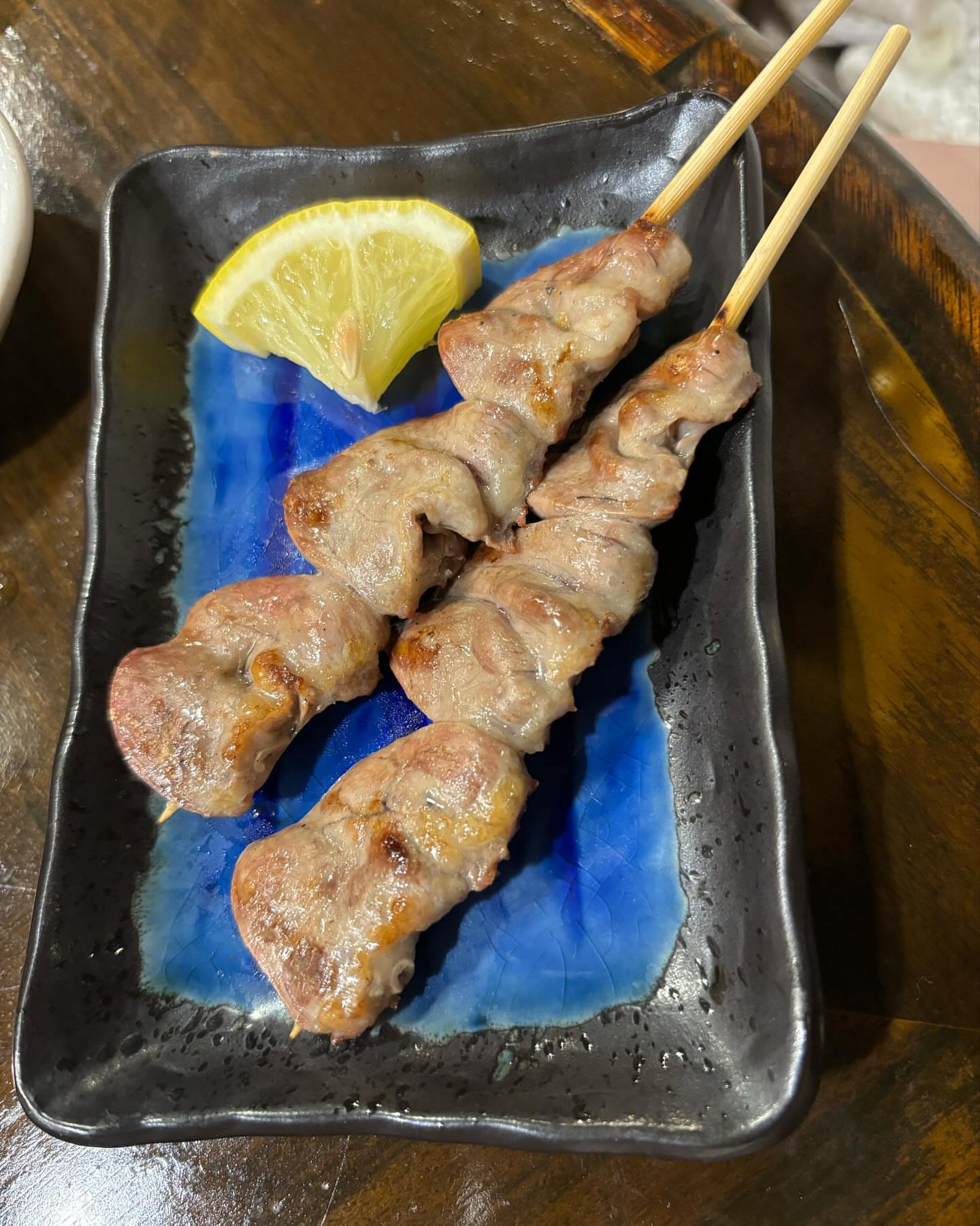 琉球炭火やきとり 金丸 本店