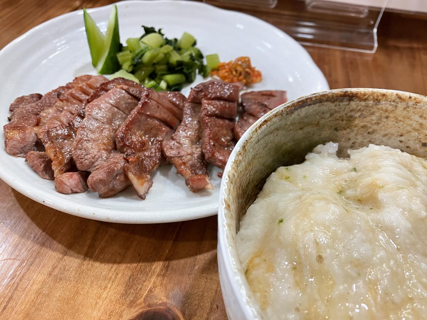 牛たん屋 虎視たんたん