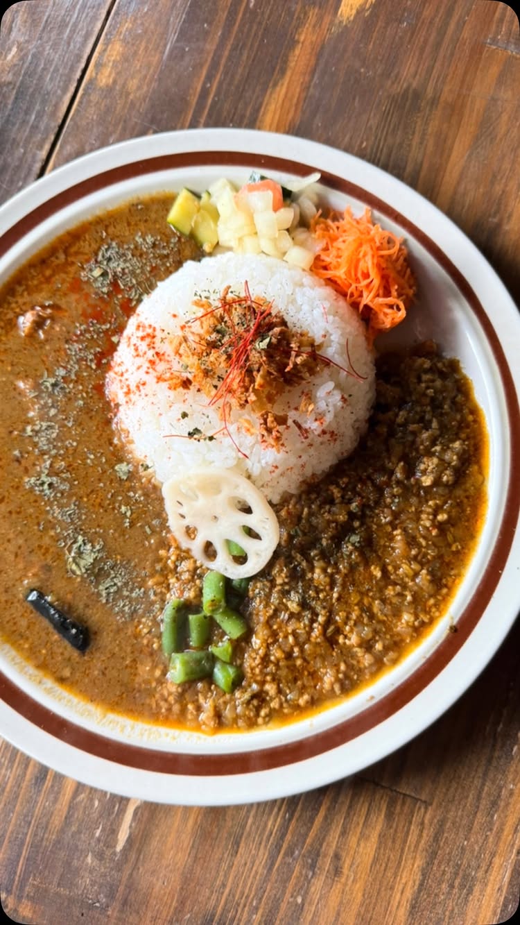 ただカレー屋やりたいだけ