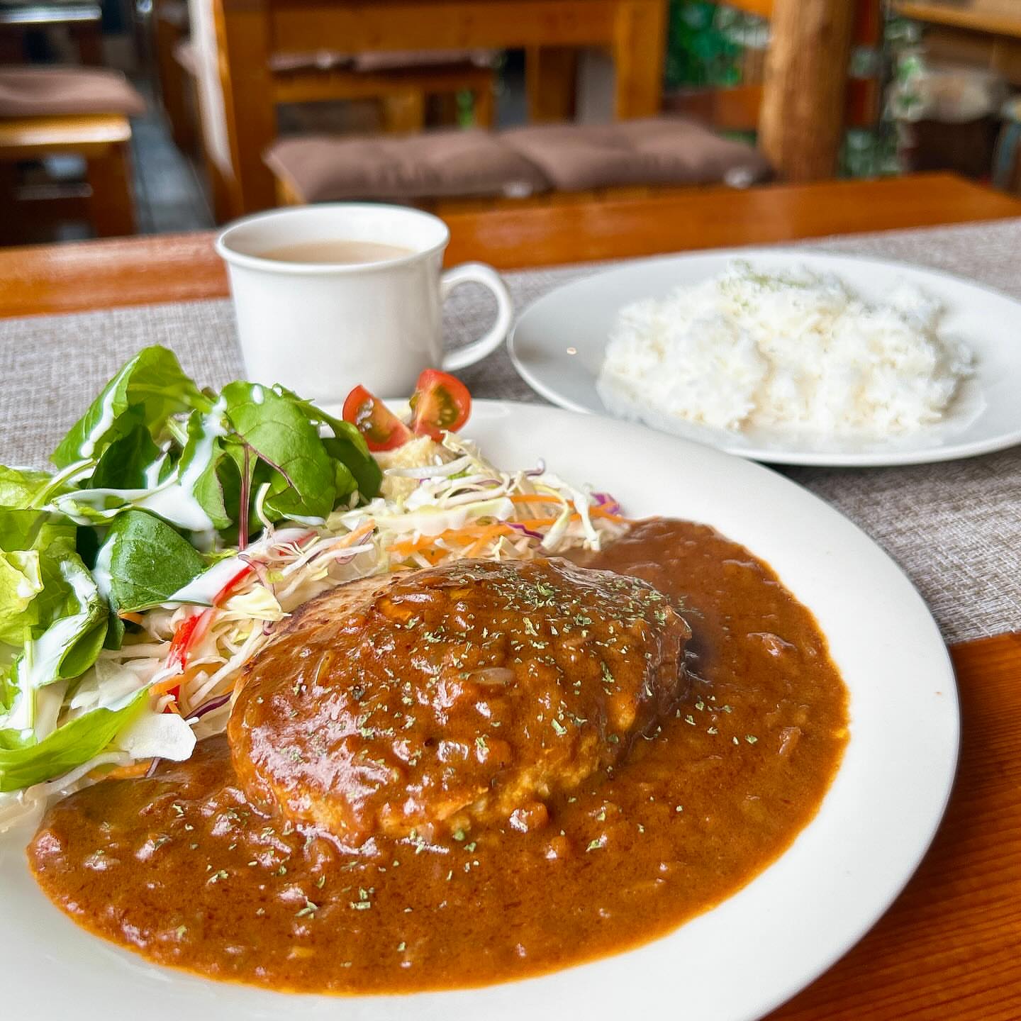 ハンバーグ専門店 Moulin Rouge