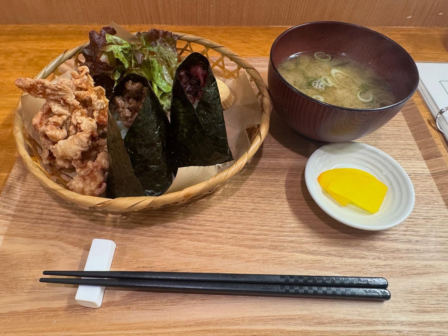 おにぎり処 成いち