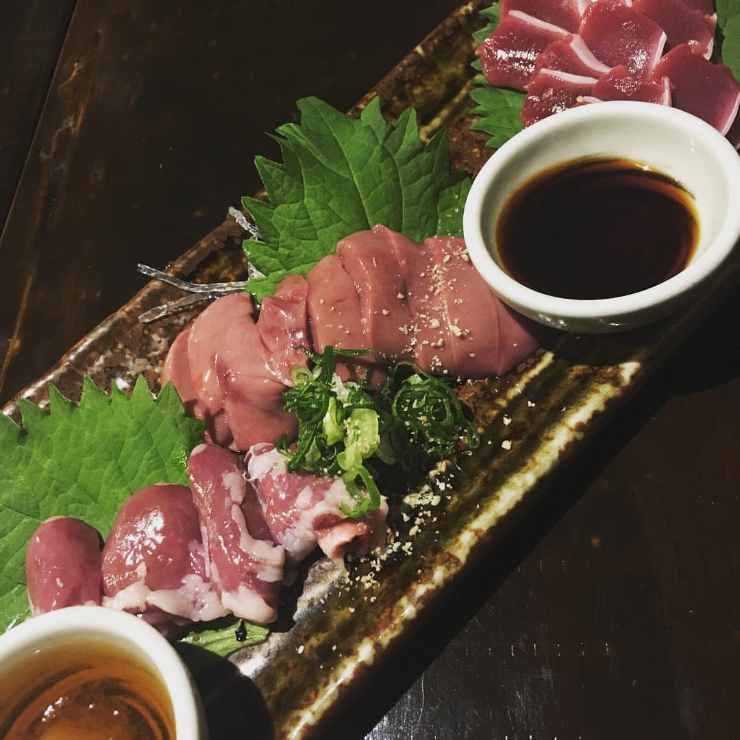 炭火やきとり 炎座