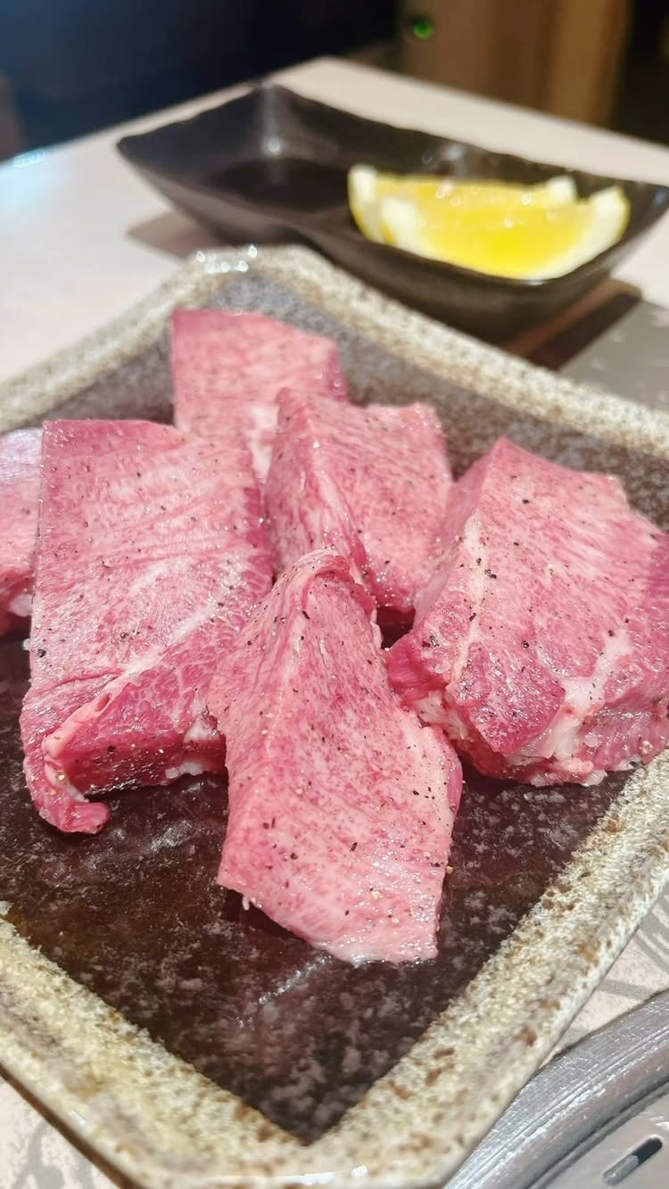 焼肉ホルモン はなうし
