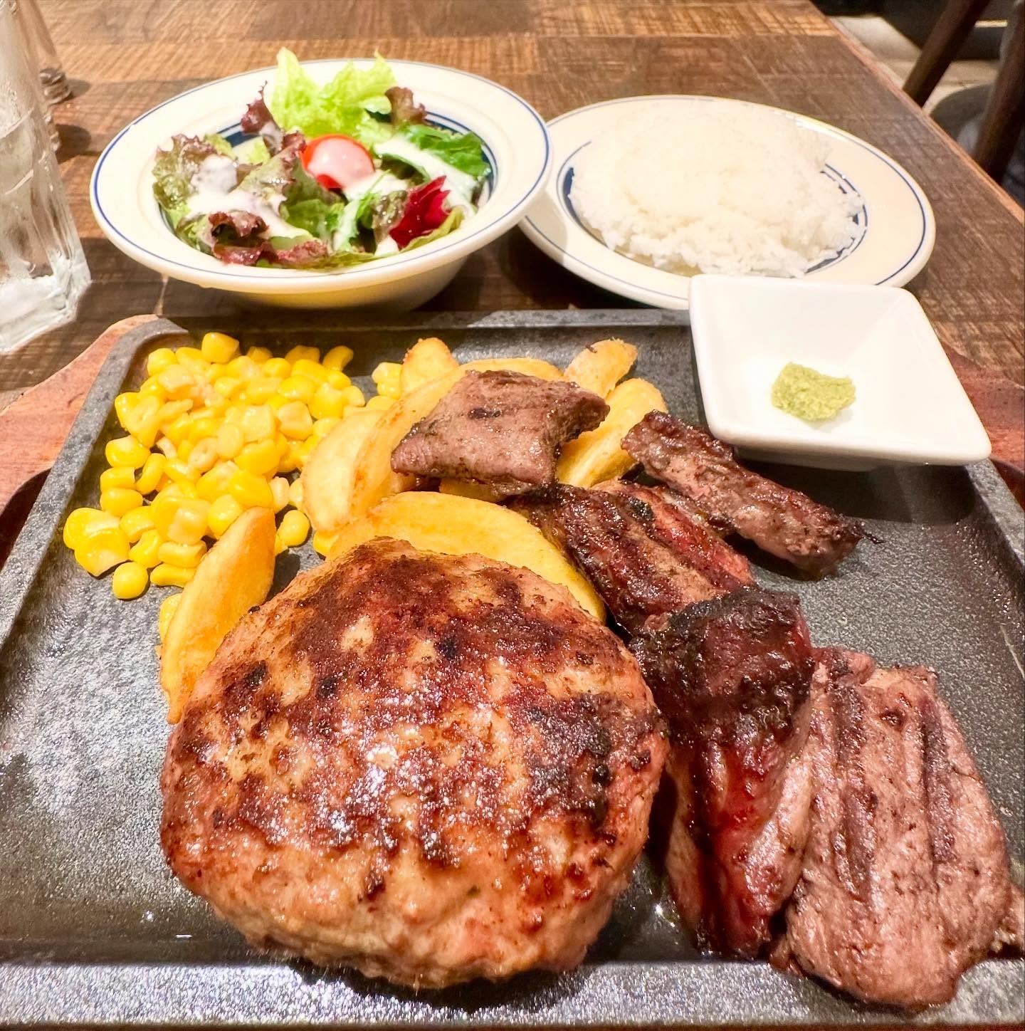 熟成牛ステーキバル Gottie's BEEF キュービックプラザ新横浜店