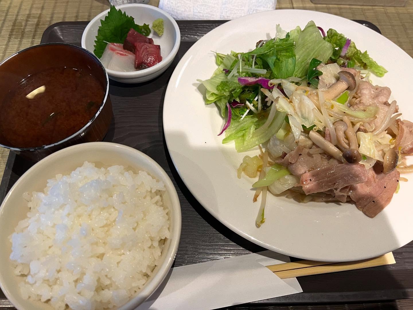 串あげ酒場 なごみ家