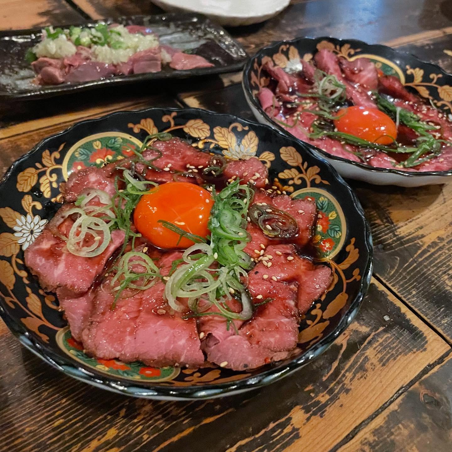 炭火焼肉 昭和大衆ホルモン 千日前店