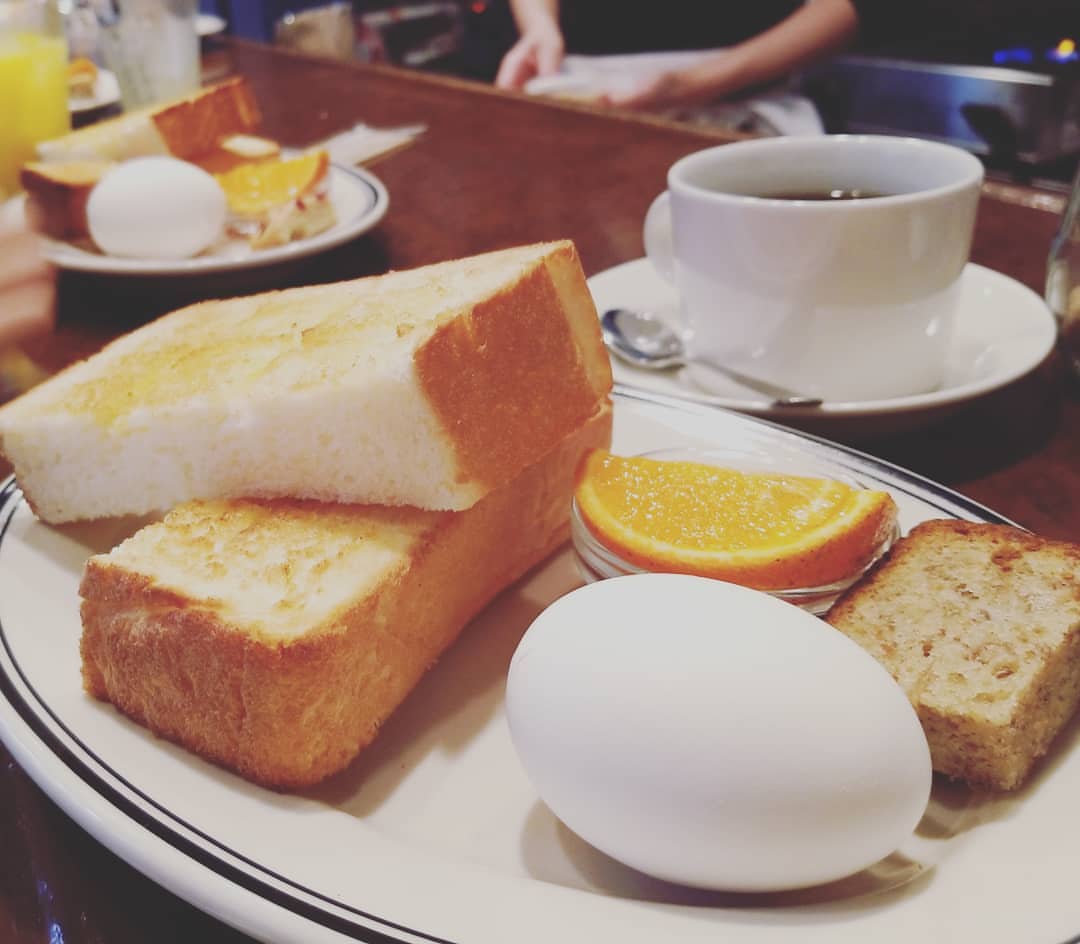 パン工房 Boulangerie IENA